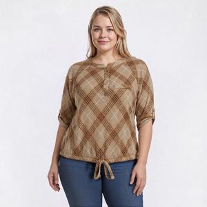 Plus Size Cure Rib Texture 3/4 Sleeve Henley Houndstooth Blouse